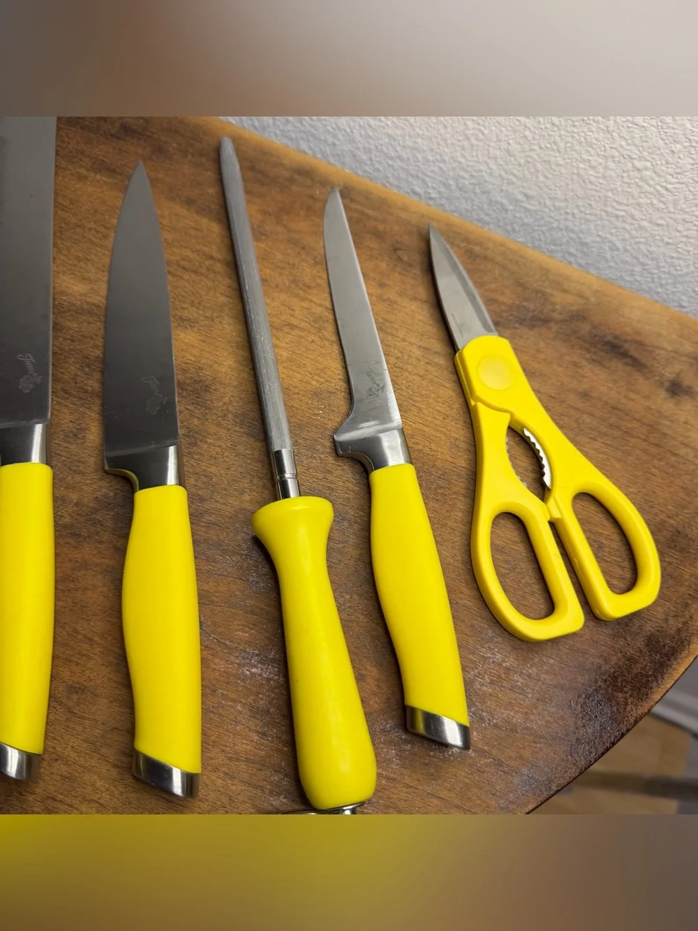 VTG Fiesta Knife Set Yellow Color Complete 10 Pieces in Wood Block Sunflower
